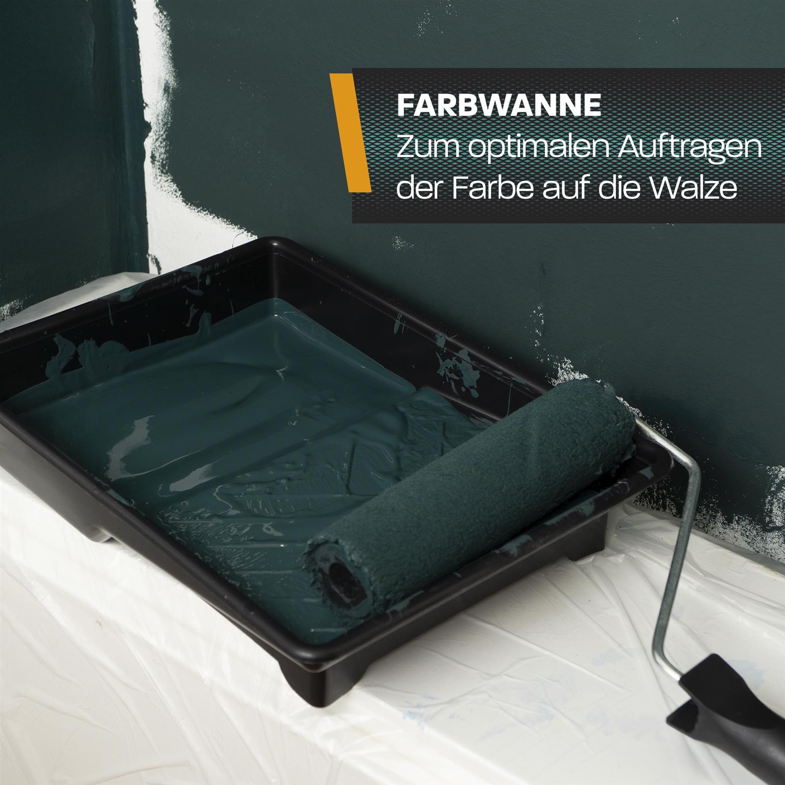 Malerset mit Farbwalzen, Abstreifgitter und Pinsel – Komplettset für Malerarbeiten Malerset bestehend aus Farbwalze, Farbwanne, Pinsel und Abstreifgitter, arrangiert auf weißem Hintergrund.